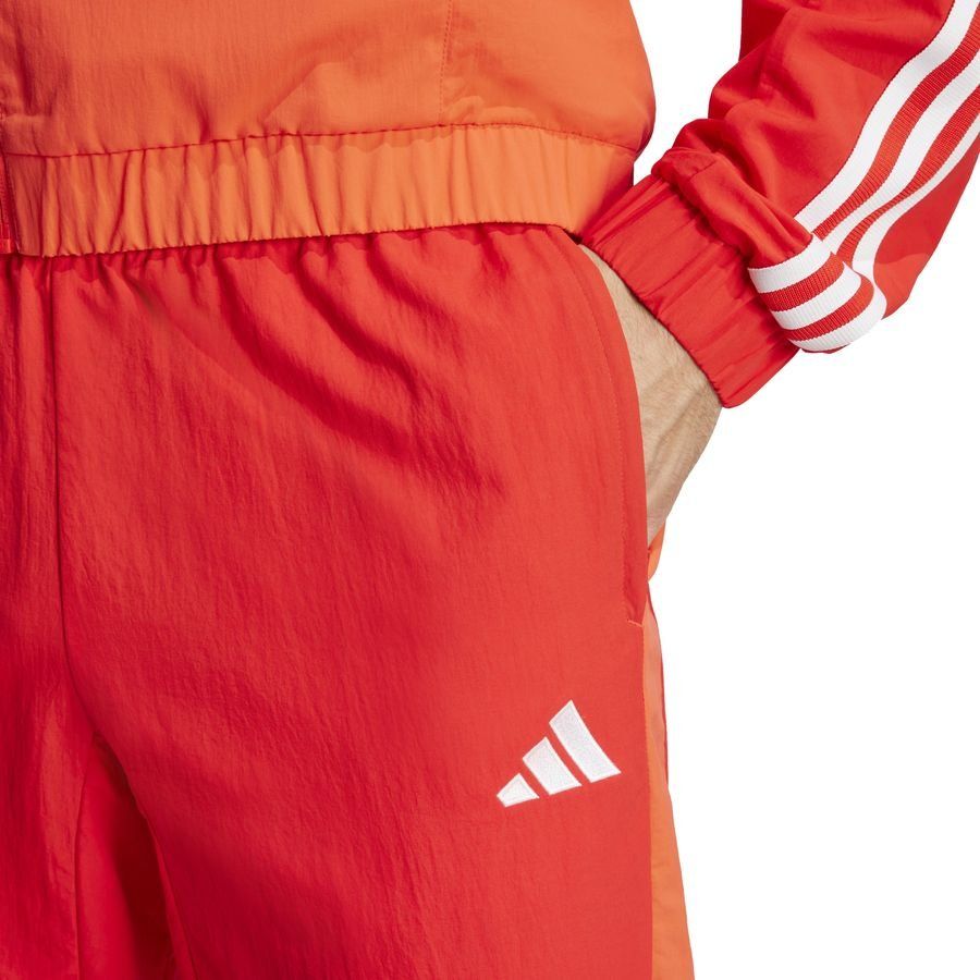 Bayern München Training Trousers Tiro 23 Presentation - Bright Red/White - Men's-SoccerKits Hub | Buy Soccer Jerseys Online